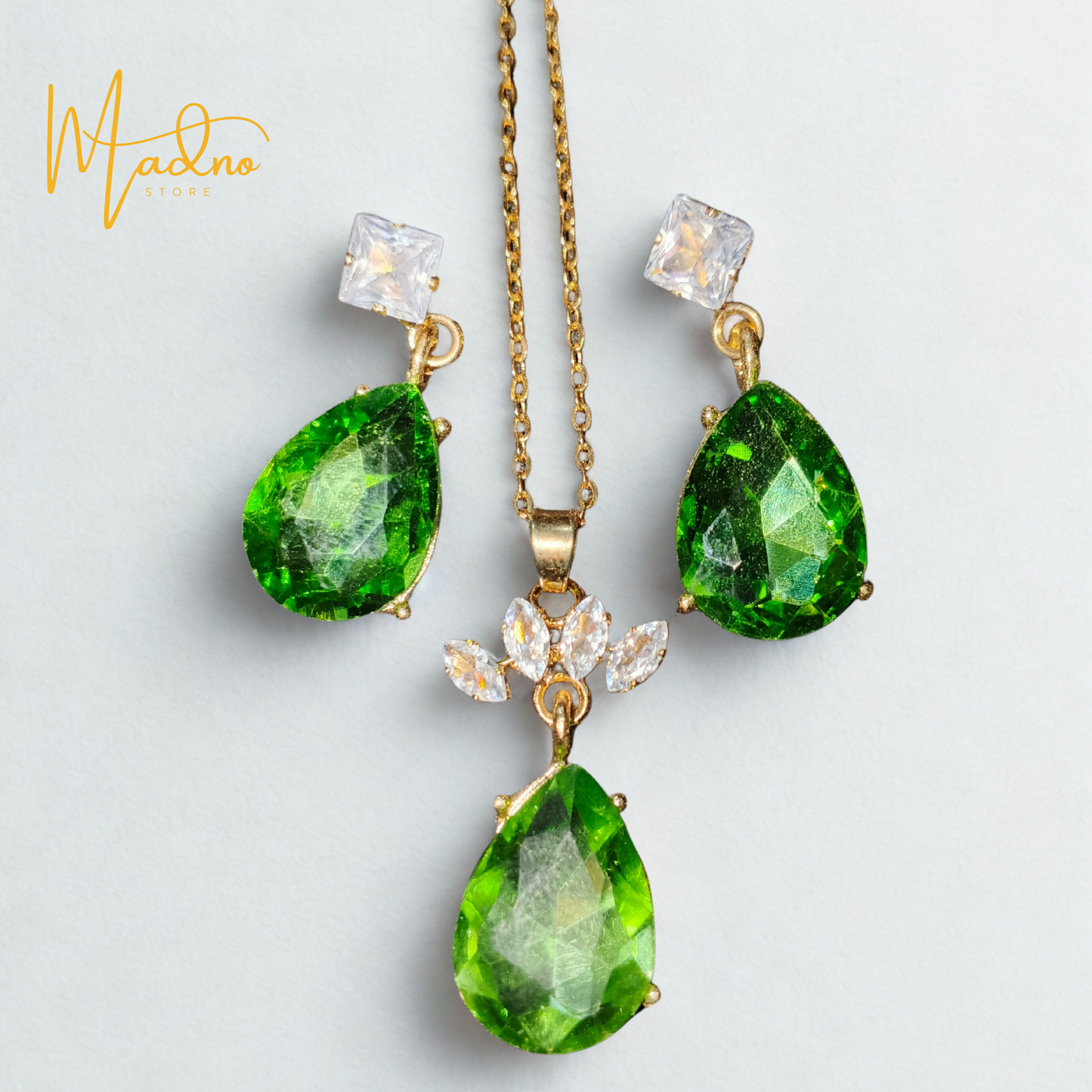 Meeras Pendant – With Blue & Green  Stone