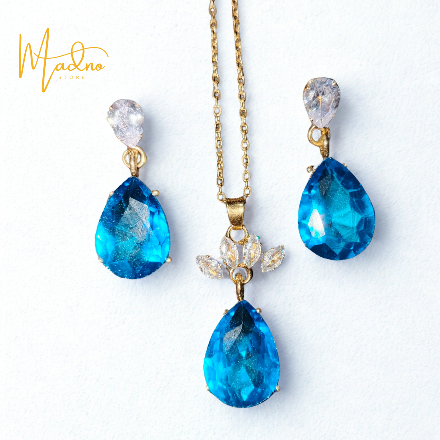 Meeras Pendant – With Blue & Green  Stone