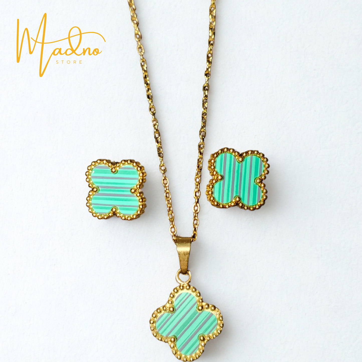 Clover Pendant